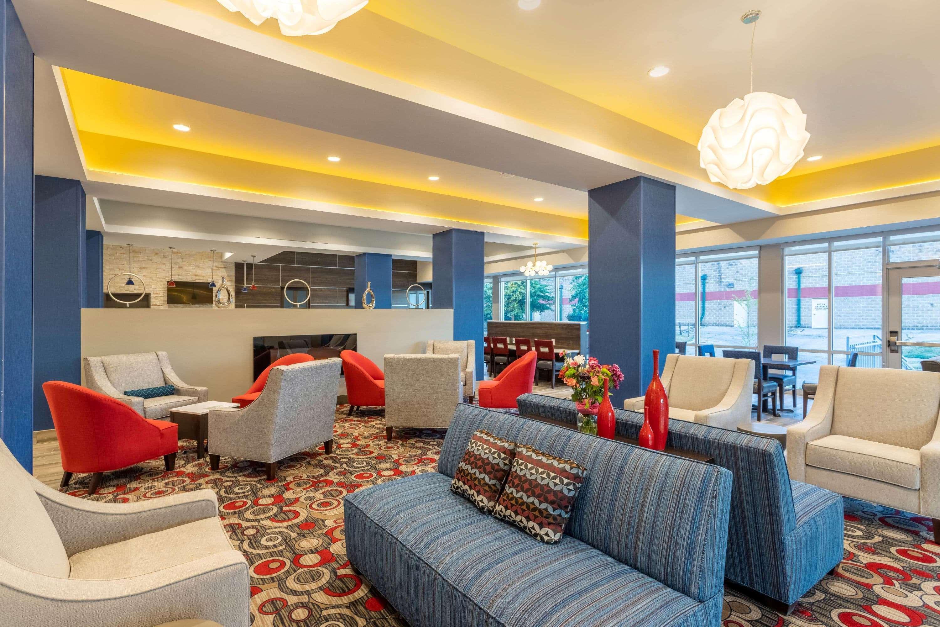 La Quinta Inn And Suites By Wyndham Блумінгтон Екстер'єр фото
