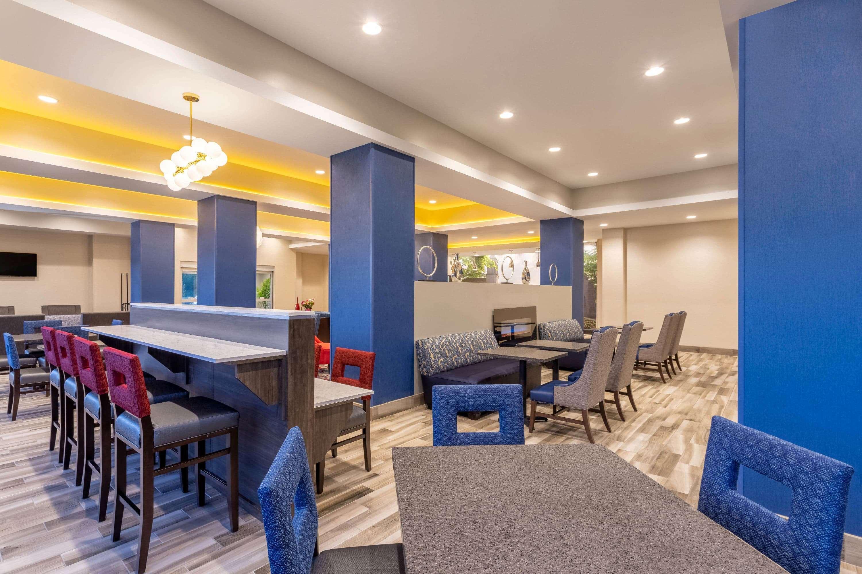 La Quinta Inn And Suites By Wyndham Блумінгтон Екстер'єр фото