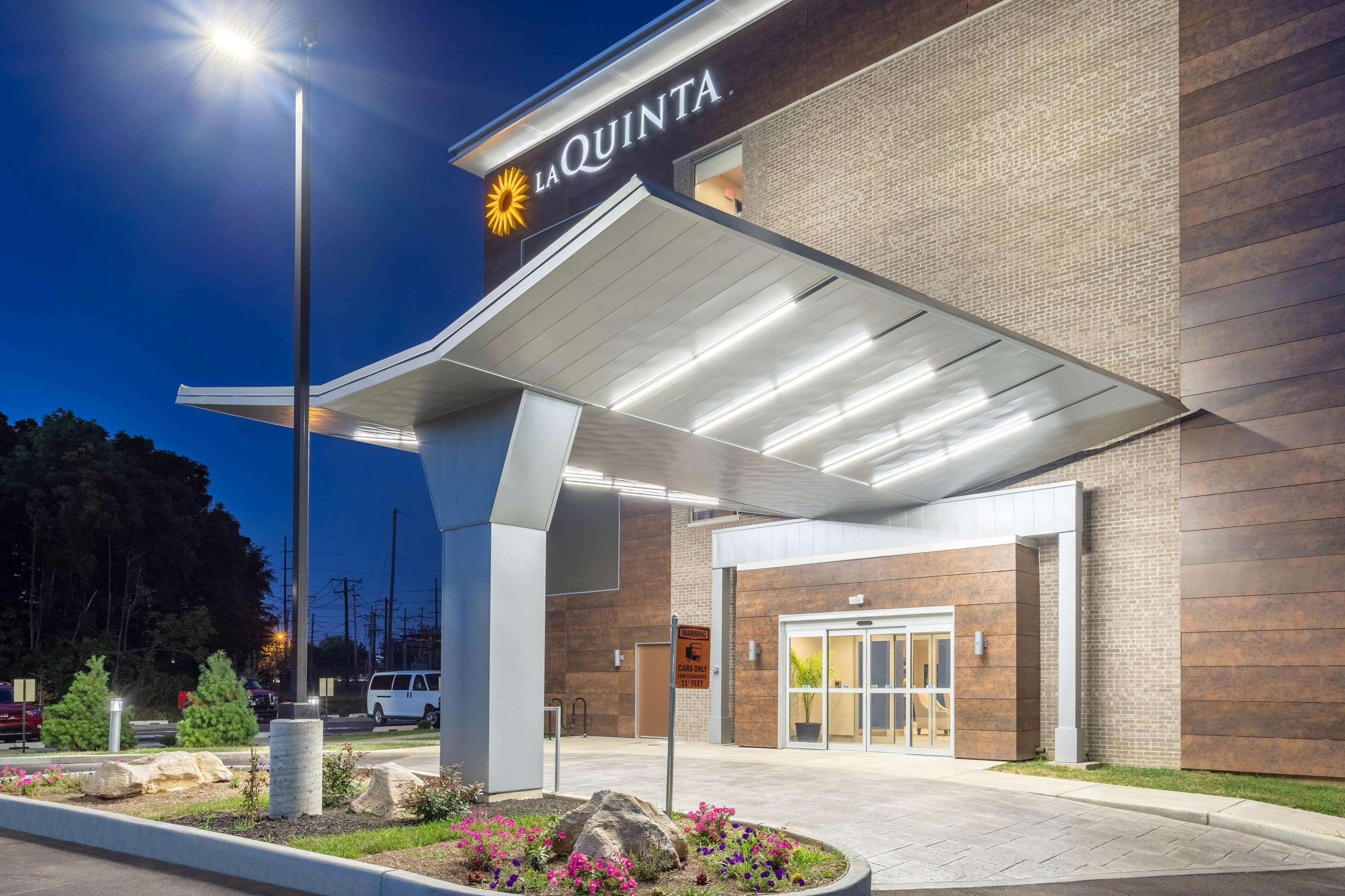 La Quinta Inn And Suites By Wyndham Блумінгтон Екстер'єр фото