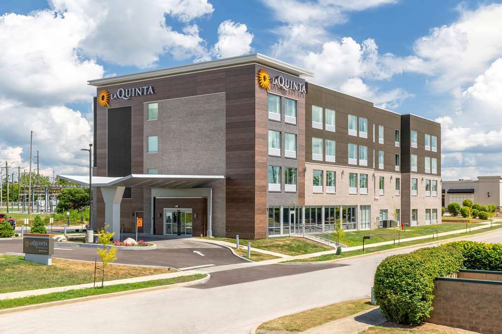 La Quinta Inn And Suites By Wyndham Блумінгтон Екстер'єр фото